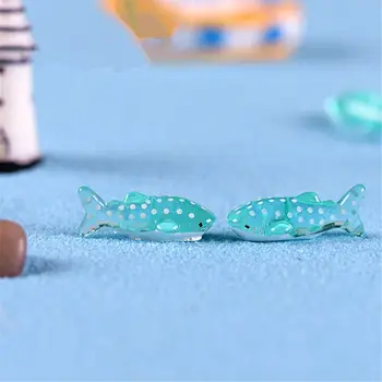 6pcs/daug Mini Cute Lėlės Vietoje, Ryklių, Žuvų Miniatiūrinės Statulėlės Pasakų Veiksmų Žaislas