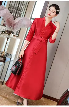 Aukščiausios Kokybės Visiškai Naujas Kinų Suknelė 2020 M. Rudens Žiemos Stiliaus Moterų V-Kaklo Prabangus Siuvinėjimo Raudona Rožinė Ilga Vintage Suknelė, Diržas,