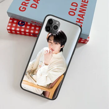 Benamiai Vaikai Hwang Hyun-Jin KPOP Telefono dėklas Skirtas IPhone 4, 4s, 5 5S SE 5C 6 6S 7 8 Plus X XS XR 11 12 Mini Pro Max 2020 juodos spalvos Dėklu