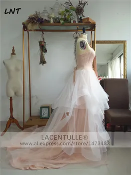 Realios Nuotraukos Persikų Dramblio kaulo Šiuolaikinių Vestuvių Suknelės Skirtingos Nuotakos Suknelė su Diržu