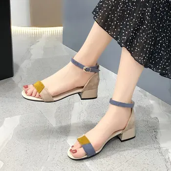 Sandalias de mujer moterų mados pavasario vasaros patogus black sandalai lady mielas dirželio sagtis aukšto kulno sandalai o019